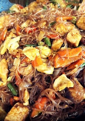 A picture of Sotanghon Guisado.