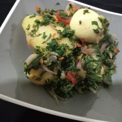 Spinach potatoes A picture of Spinach potatoes.