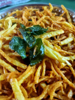 பொட்டேட்டோ ஃபிங்கர் ஸ்பைசி ஃப்ரை (Potato finger spicy fry recipe in tamil) செய்முறை முக்கிய புகைப்படம்