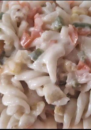 क्रीमी पास्ता सलाद (Creamy pasta salad recipe in hindi) रेसिपी मुख्य फोटो