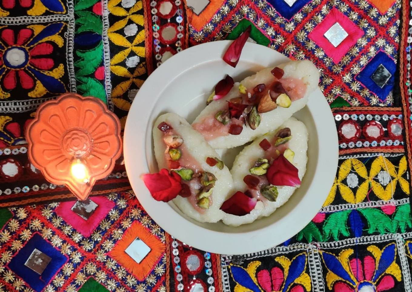 Gulab dry fruits tuti frutti cham cham