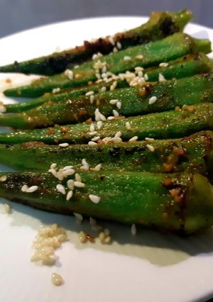 รูปของ Miso-butter Okra 💚 กระเจี๊ยบย่างเนยมิโซะ