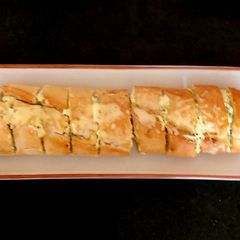A picture of My Roule Cheese and Garlic Crusty Bread😋#Lunch#Sidedish.