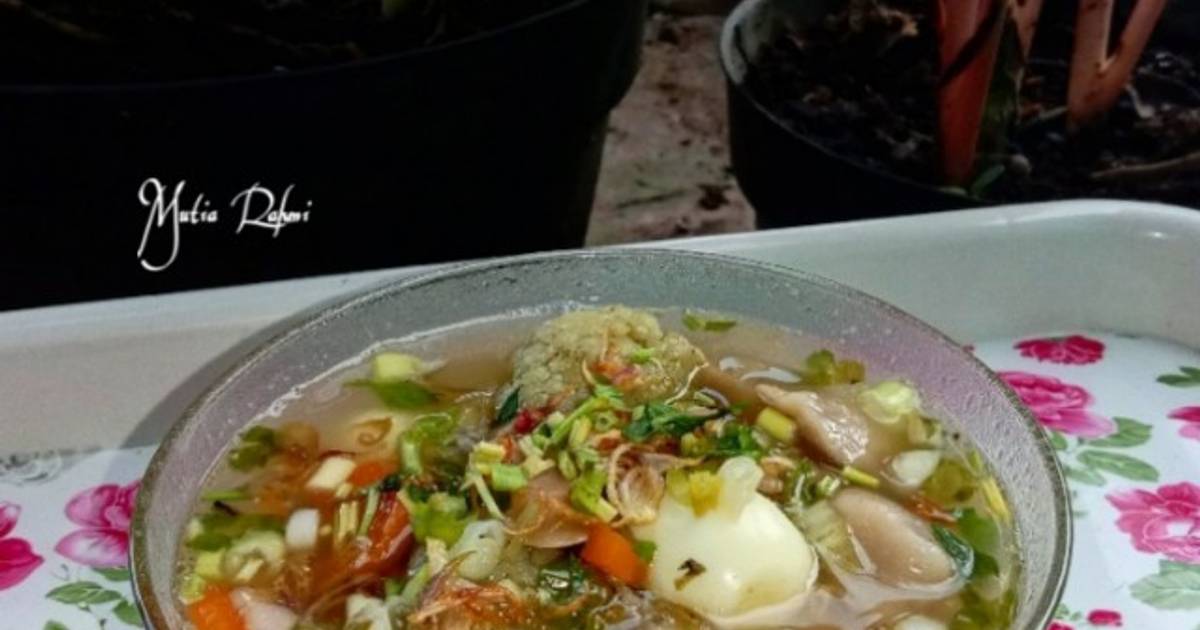 Resep Sayur sop  bakso telur puyuh oleh Mutia Rahmi Cookpad