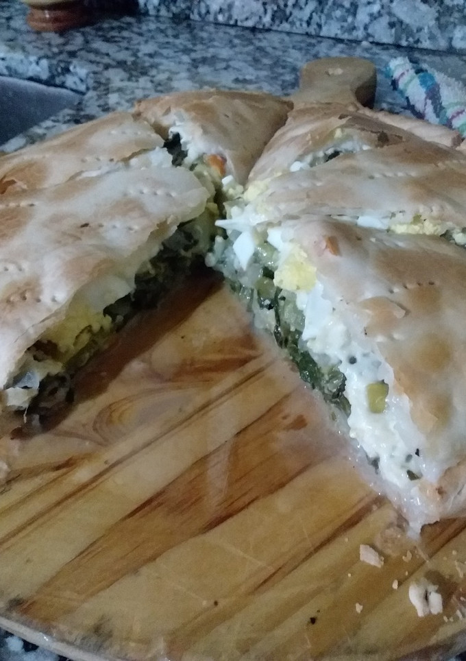 Una foto de Tarta de verduras y de jamón y queso