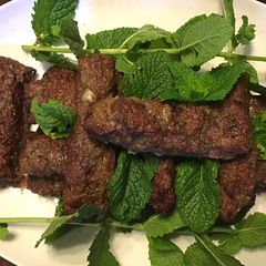 A picture of California Farm Broiled Lamb Kebabs.