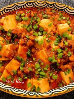 Hình của món Đậu hủ sốt Tứ Xuyên.