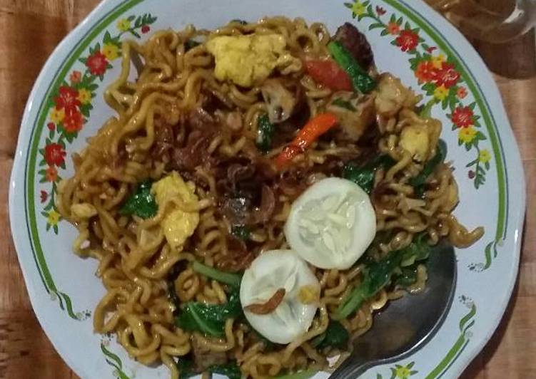 Resep Mie Tek-Tek Pedas Anti Gagal