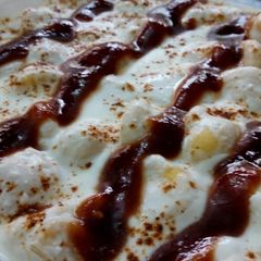 A picture of Meethi Dahi Pholkiyan.