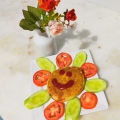 A picture of Stuffed potato bread cutlet.