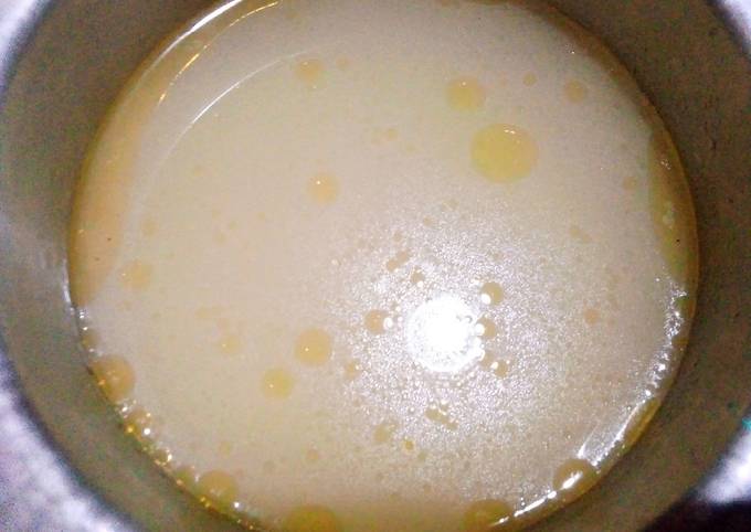 Steps to Make Super Quick Homemade Chicken Stock (yakhni)