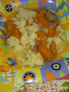 Una foto de Col con calabaza, cebolla y jamón