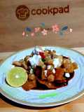 Sweet and sour manda patti papri chat