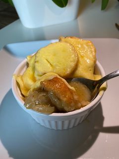 Francia hagymaleves recept fotója