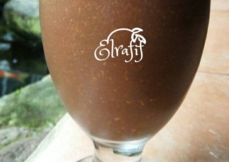 26. Oat Choco Banana Smoothies