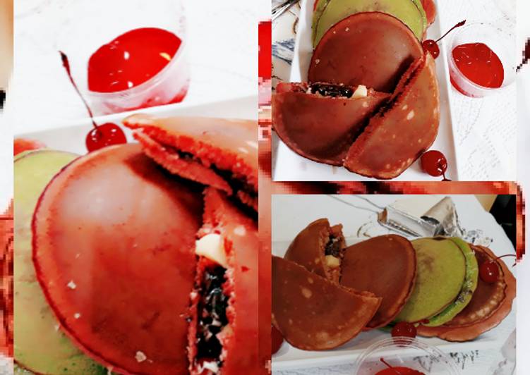Dorayaki isi coklat keju kurma