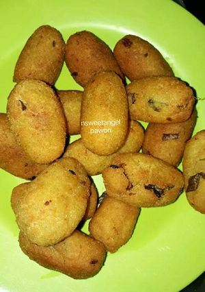 Foto resep Combro pedas rasa kencur menggigit resep ibu