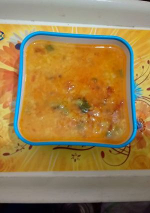 A picture of Yellow moong dal.