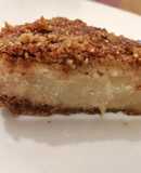 Tarta de pera con crumble de almendras