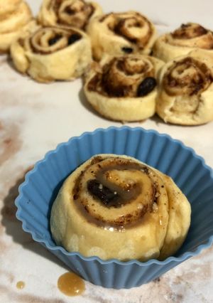 Una foto de Mini roles de canela