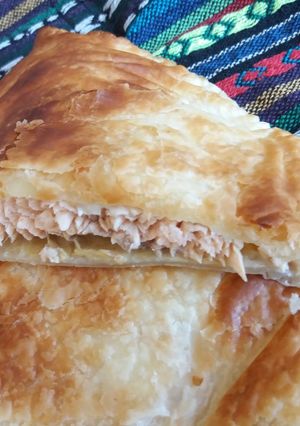 Foto principal de Hojaldre de salmón y queso