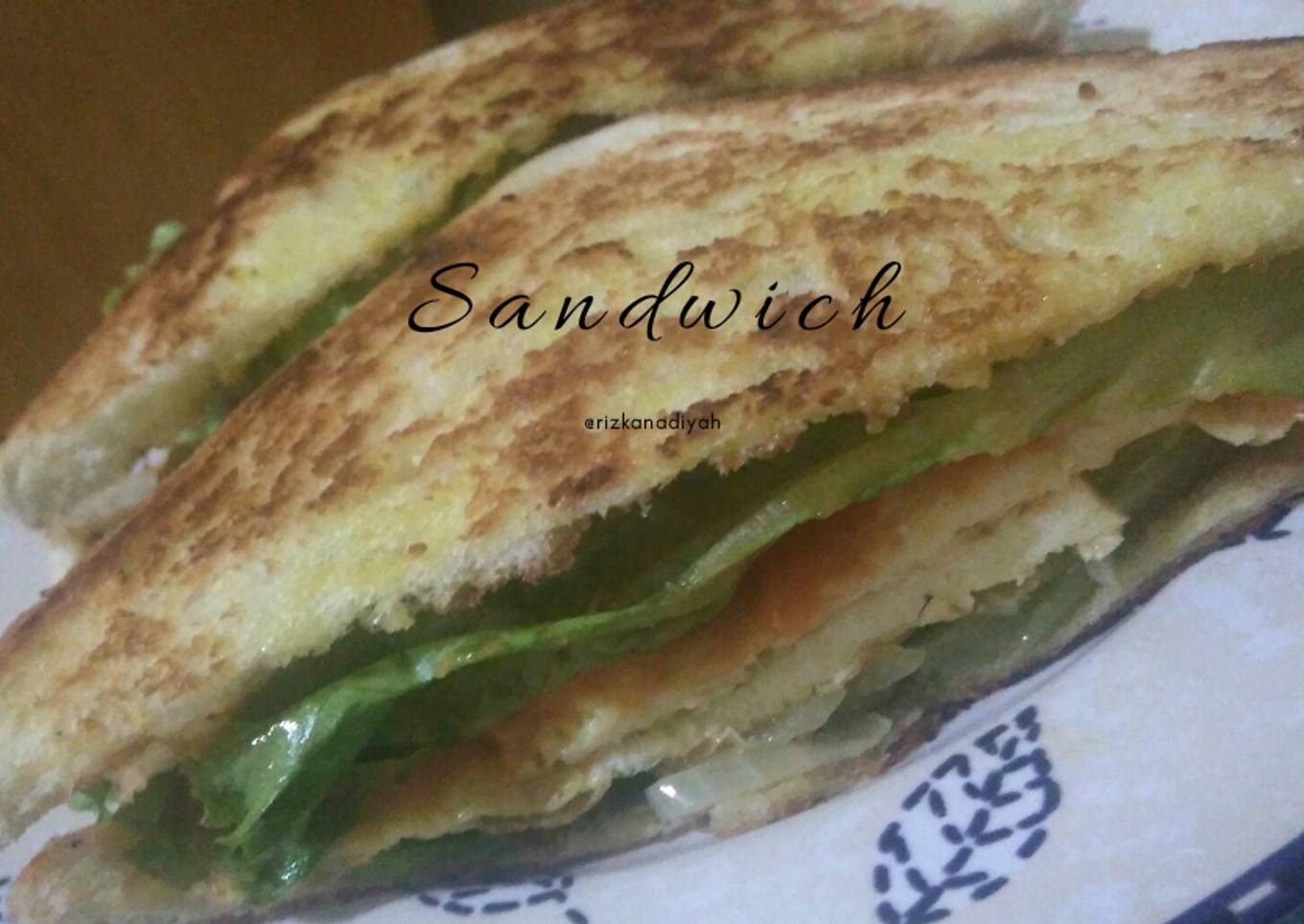 Sandwich Sosis Telur