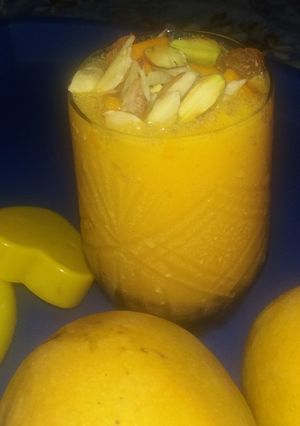A picture of Mango shake.