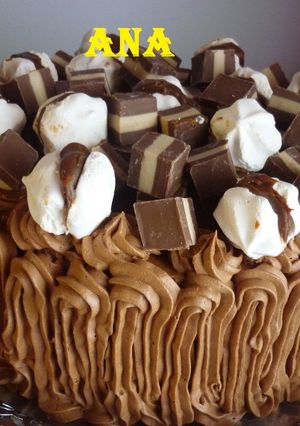 Una foto de Torta golosa cumpleaños de 80