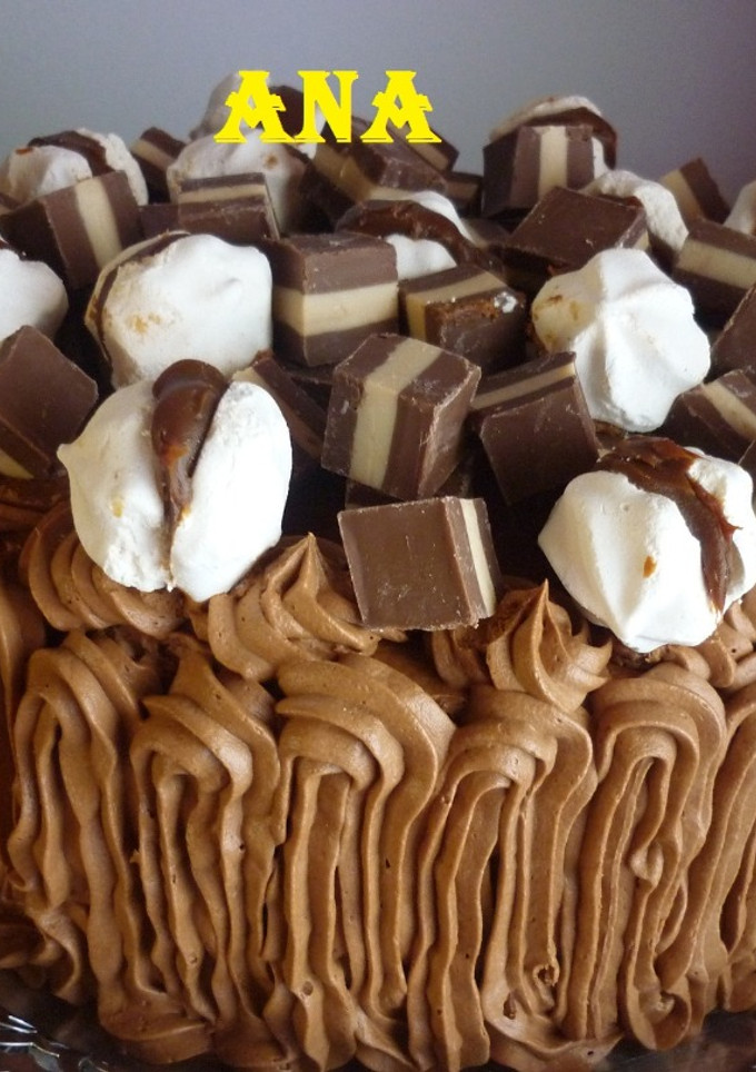 Una foto de Torta golosa cumpleaños de 80