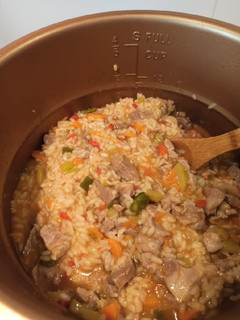 Una foto de Arroz con cosas