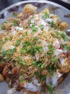 ब्रेड शोला चाट (Bread shola chaat recipe in Hindi) रेसिपी मुख्य फोटो