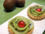 Tartellette di pasta frolla ai kiwi