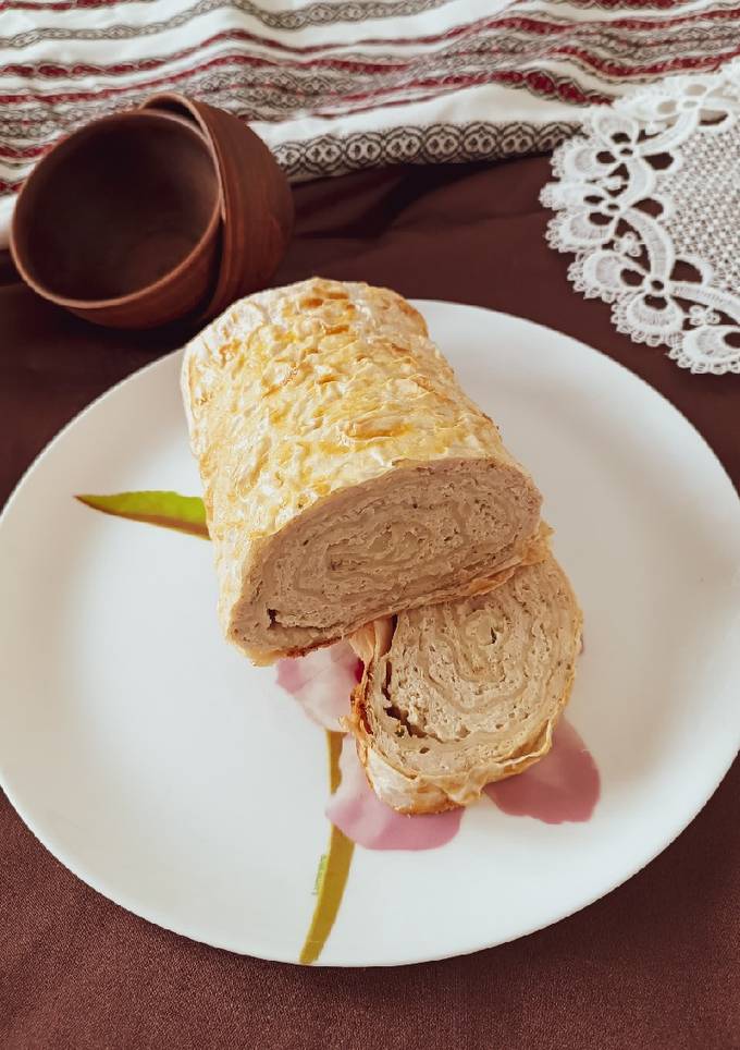 Рулет з лаваша з курячим фаршем