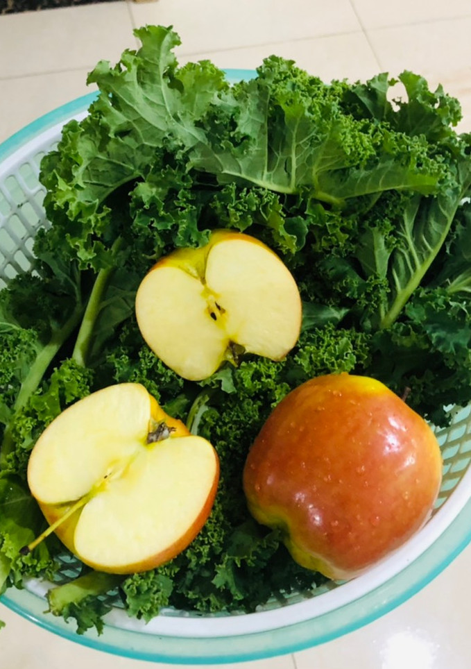 Hình của món Nước ép cải kale (cải xoăn)-táo.