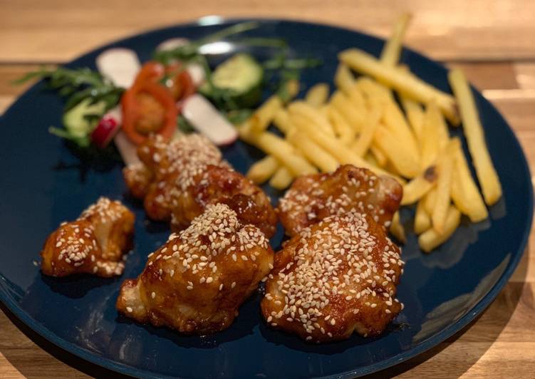 Sticky cauliflower wings (vegan)