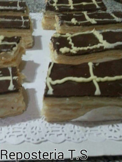 Una foto de Pasteles milhojas de hojaldre