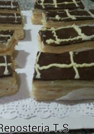 Foto principal de Pasteles milhojas de hojaldre