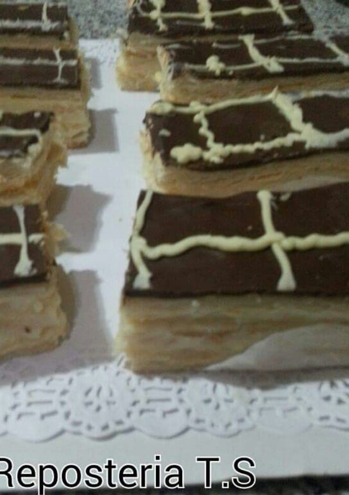 Una foto de Pasteles milhojas de hojaldre