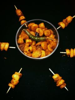 कुरकुरी मसालेदार अरबी भुजिया (kurkuri masaledar arbi bhujiya recipe in Hindi) रेसिपी मुख्य फोटो