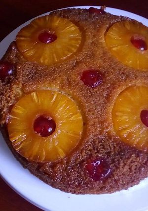 A picture of Simple pineapple upside down cake.