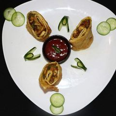 A picture of Egg roll bites.