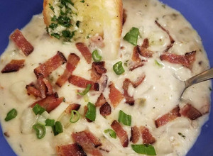 A picture of New England Clam Chowder.