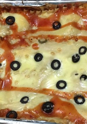 A picture of Chicken lasagne.