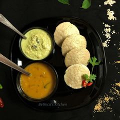 A picture of Foxtail Millet Idli.