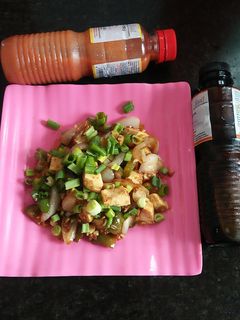 પનીર ચીલી ડ્રાય (Paneer chilly Dry Recipe in Gujarati) રેસીપી મુખ્ય ફોટો