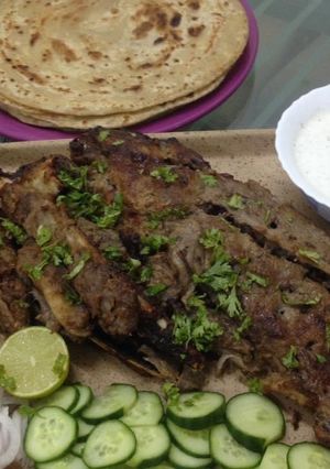 A picture of Baked mutton leg roast.