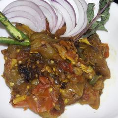 A picture of Baingan ka bharta.