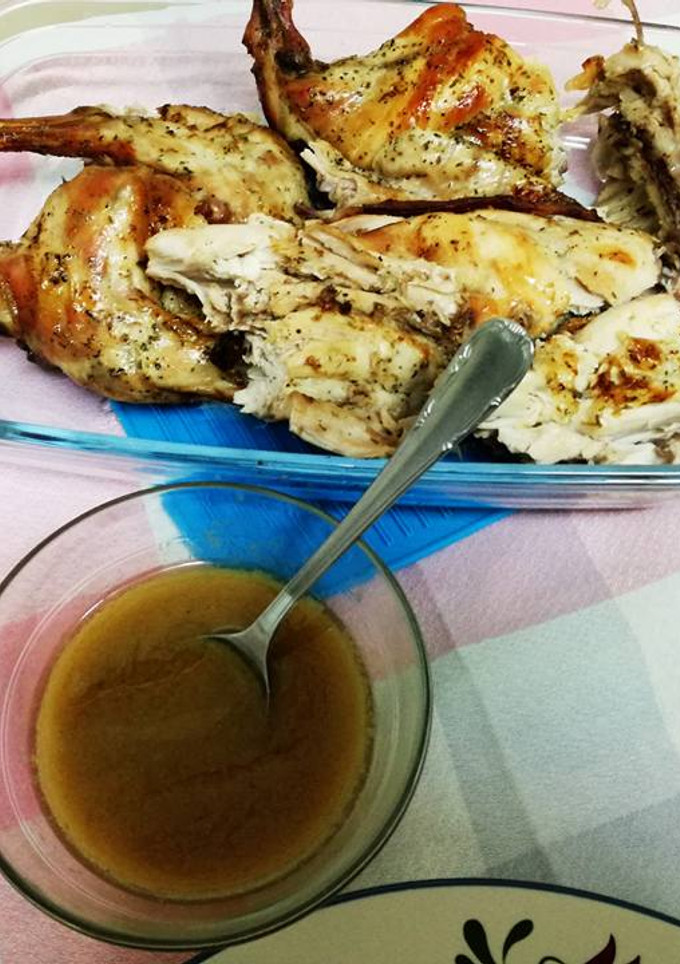 Una foto de Conejo asado a las hierbas provenzales