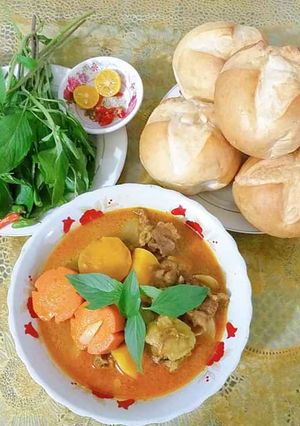 Hình của món Cà ri bò.