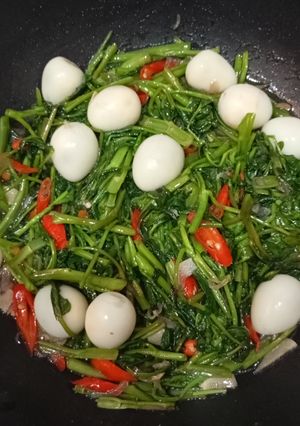 Foto resep Tumis Kangkung Telur Puyuh